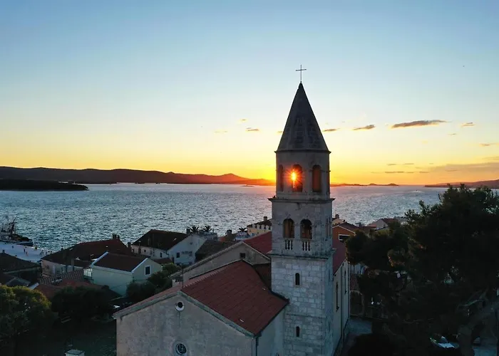 Mobile Karlo Biograd na Moru